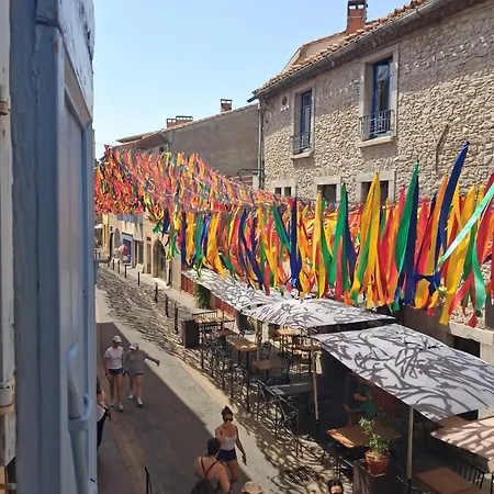 A 50 Pas De La Cite Апартаменты Каркассон