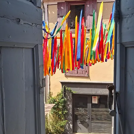 A 50 Pas De La Cite * 卡尔卡松